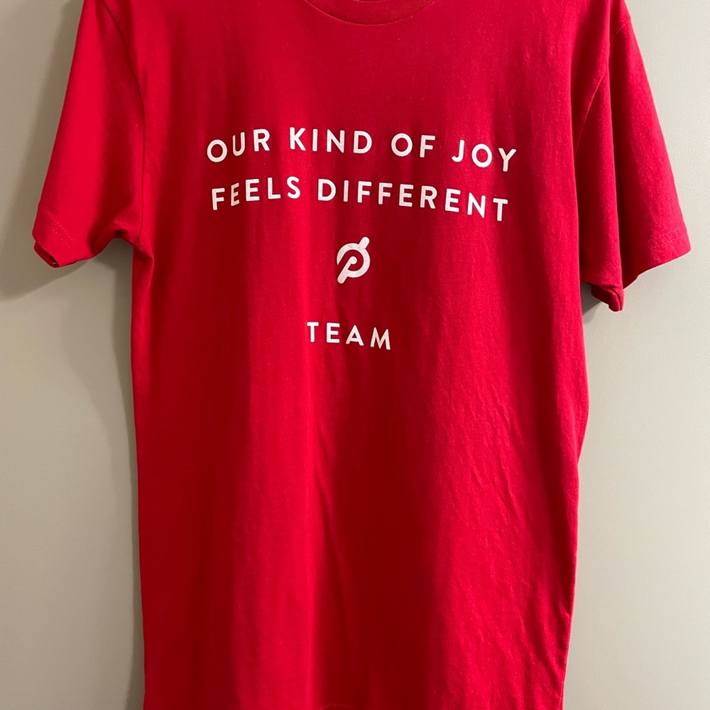 Peloton Holiday 2019 t-shirt